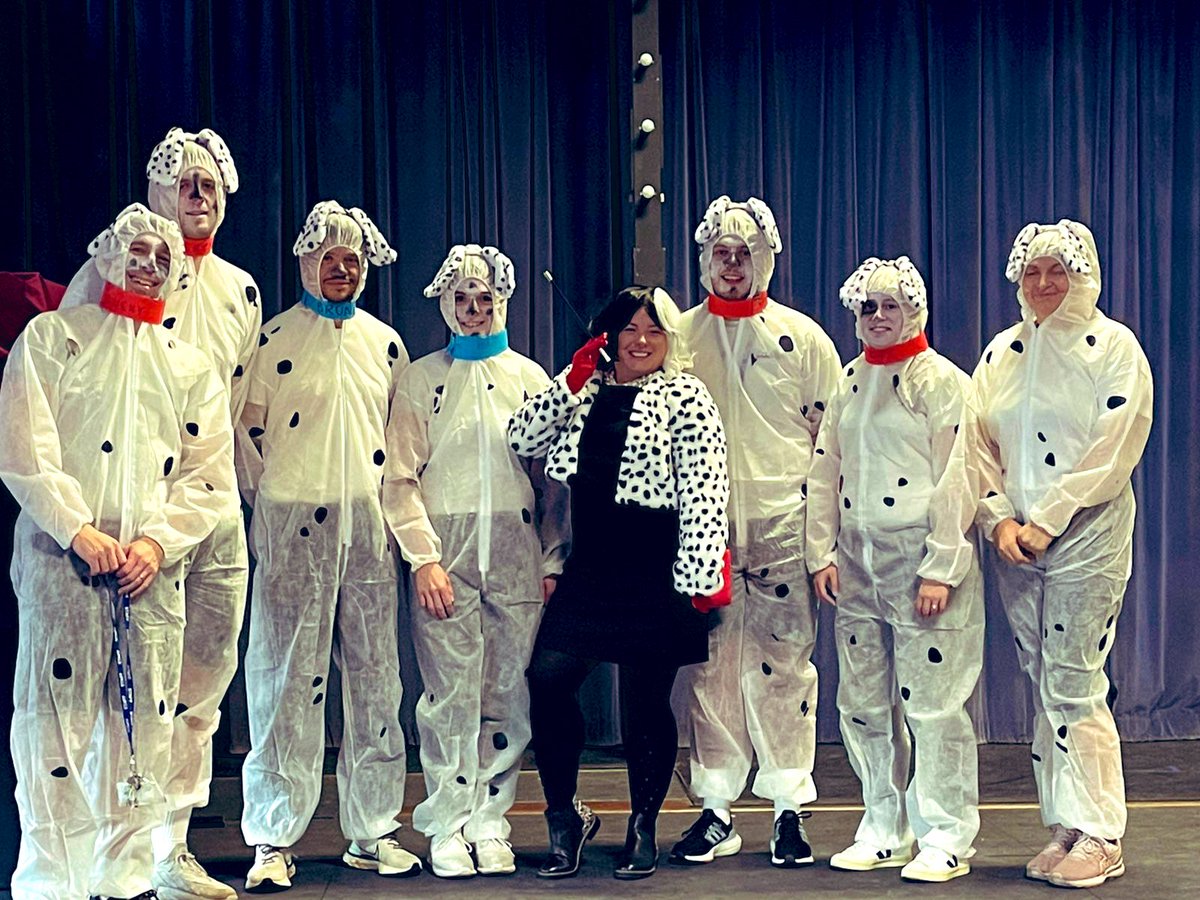 Reading Week 📚<a href="/Elloweshallspo1/">Ellowes Hall Sports College</a> 
A Pawfect 🐾 week! 
101 Dalmatians! 
<a href="/Mr_Evans_PE/">Mr Evans</a> <a href="/MrsJWatson3/">Mrs Watson</a> <a href="/elloweshallsgo/">Ellowes Hall SGO</a> <a href="/miss_crehan/">Miss Crehan</a>