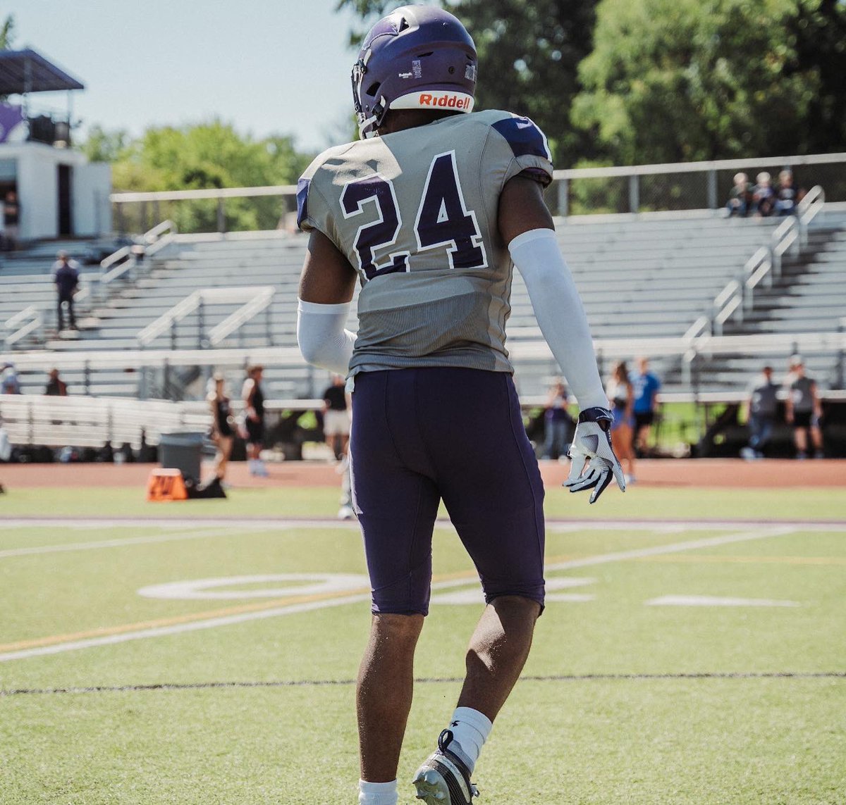 Vari_2x's tweet image. I have entered the Transfer Portal with 2 years of eligibility. Film pinned in bio and DMs are open‼️