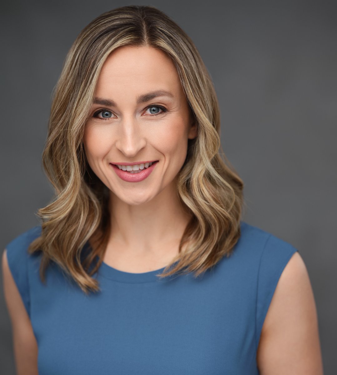 LLA Talent (@llatalent) on Twitter photo Happy Friday LLA Fam!! Good news to start off your day, <a href="/kiratozer/">Kira Tozer</a> is back in the studio recording for a brand new animation series!!!
#friyay #animation #yvr #voiceactor Happy Friday LLA Fam!! Good news to start off your day, <a href="/kiratozer/">Kira Tozer</a> is back in the studio recording for a brand new animation series!!!
#friyay #animation #yvr #voiceactor