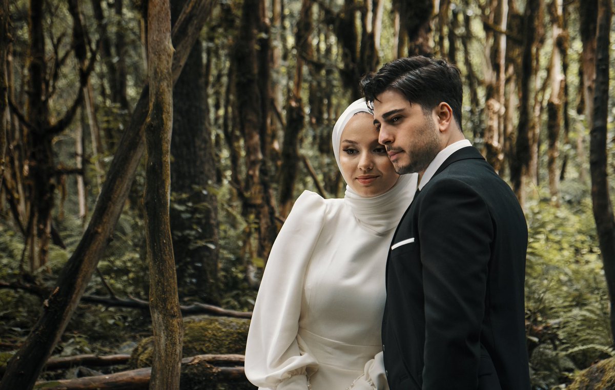 Lise arkadaşınızla en fazla naptınız? Ben nişanlandım 🖤