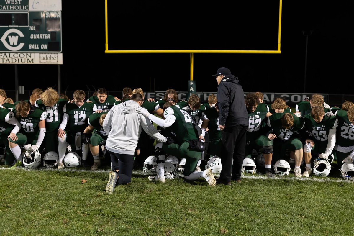 jakerad86's tweet image. Today, I can finally say that I am in remission and cancer free! Thank you everyone, especially these guys for being here for me along the way. There was never a doubt in my mind that this team wouldn’t have my back through everything. #radstrong