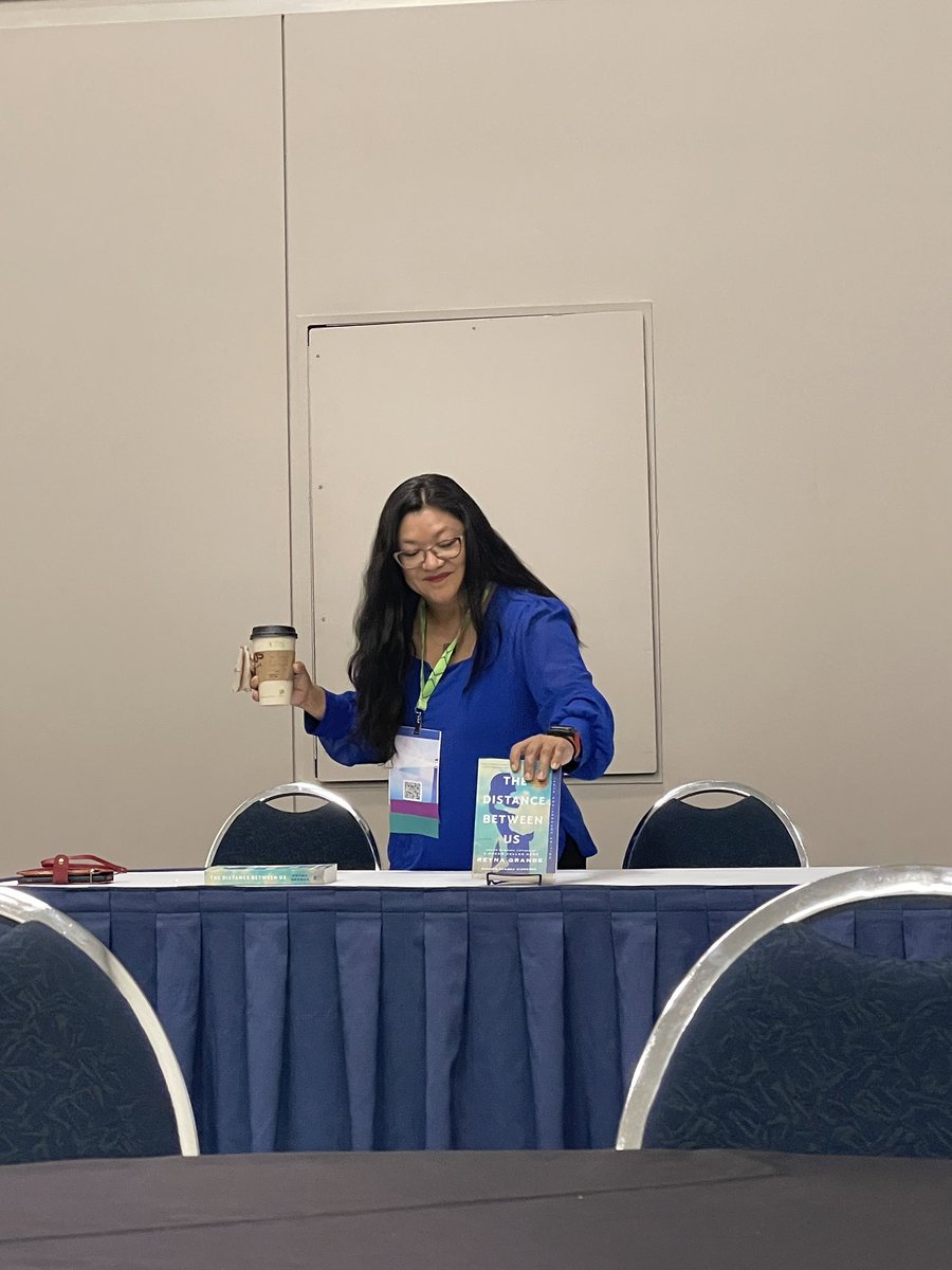 jravina0904's tweet photo. Great session by @reynagrande. Thank you for sharing your story. #thedistancebetweenus #teachersmakeadifference #ourstoriesmatter #NCTE22 https://t.co/PASvLByOgM