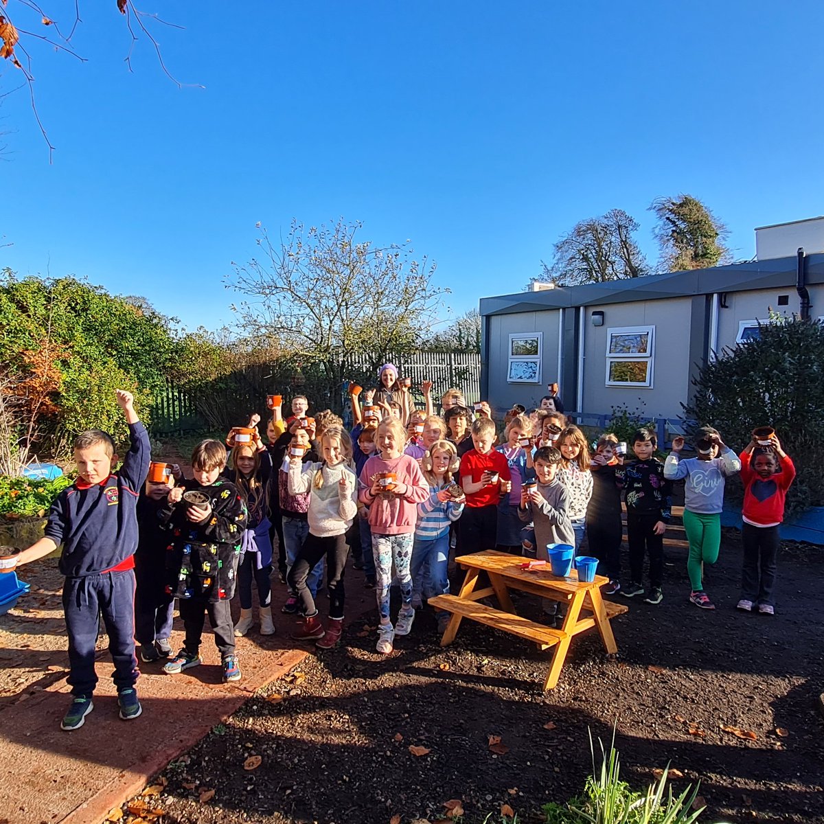BurkeClass's tweet photo. 2nd class &amp; the Green committe planted 30 Chestnuts today! We will mind them until we can plant them out.We will have some new Chestnut trees in Kildare soon! I wonder can we raise that number?! @EcoEye @hedgelayingie @patrick_schools  @NativeWoodTrust @3CounciI @GreenSchoolsIre https://t.co/NpwOjbnCbL