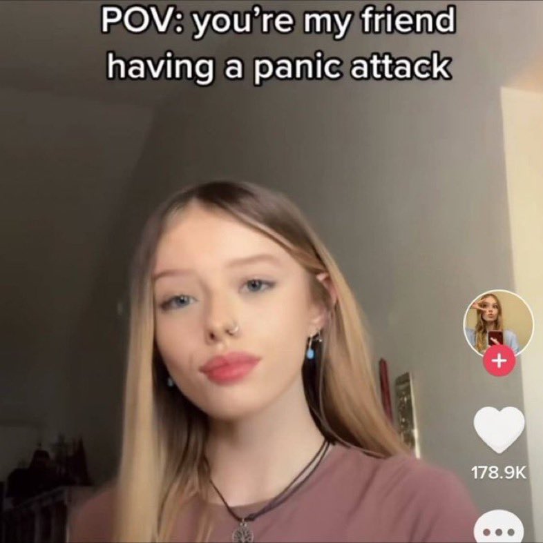 whotfisjovana's tweet image. 