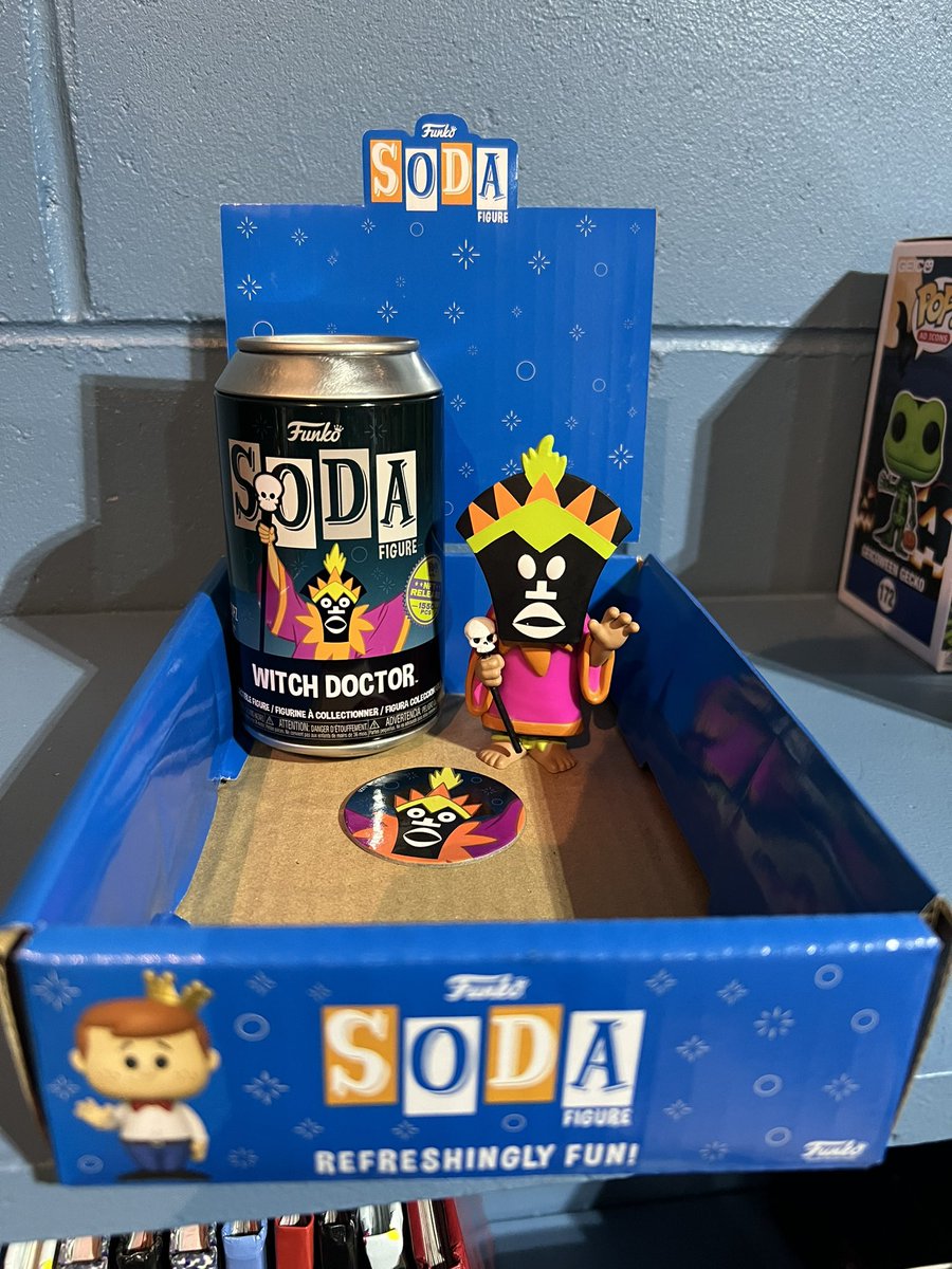 Anthony_Bisi's tweet photo. A awesome funko soda came in today Witch Doctor funko soda 🔥 super happy to get it the only nft redeemable I pulled looks amazing one of my favorite funko sodas ever made https://t.co/j6AJ4ZEHBC