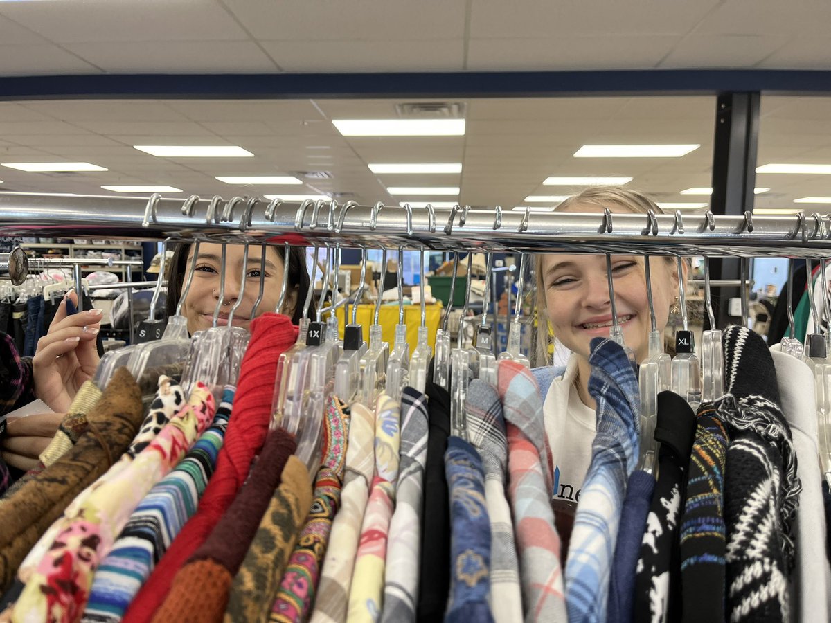 DanaeBoyd's tweet image. #NTGB22 @NewTech_NTC @GRACEGrapevine for New Tech Gives Back and AP with @WEMovement @APHuG