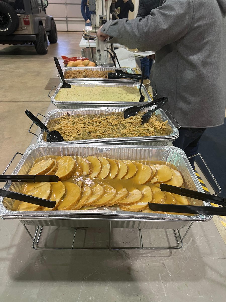AlmonInc's tweet photo. That's a wrap to another successful Tour of IA, visiting our locations, presenting our annual benefit meetings and recognizing employees for their Years of Service.

Weekly stats:
  - 780 miles
  - 5 days
  - 5 cities
  - 5 Thanksgiving lunches
  - 36 Years of Service awards https://t.co/ldrbagXIij