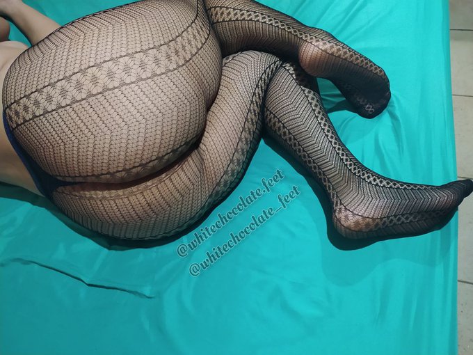 Abby K. (35K) - De ladito? O que prefieres? https://t.co/w358r4rrWP