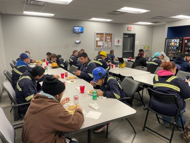 AudubonMetals's tweet photo. Our Texas location also celebrated this week with a delicious Thanksgiving meal served by management staff! We are so thankful for all the hard work everyone puts in year round! https://t.co/VaynnvD8kd