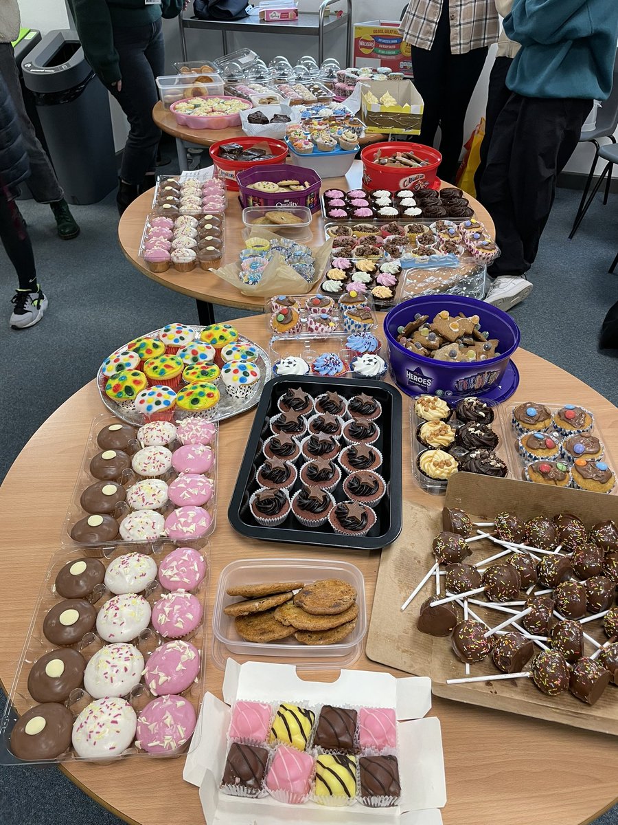TCA Inter-House (@tca_interhouse) on Twitter photo Thank You so much to everyone that donated cakes for the #ChildrenInNeed2022 Bake Sale. We raised over ยฃ240! <a href="/Carlton_Academy/">The Carlton Academy</a> Thank You so much to everyone that donated cakes for the #ChildrenInNeed2022 Bake Sale. We raised over ยฃ240! <a href="/Carlton_Academy/">The Carlton Academy</a>