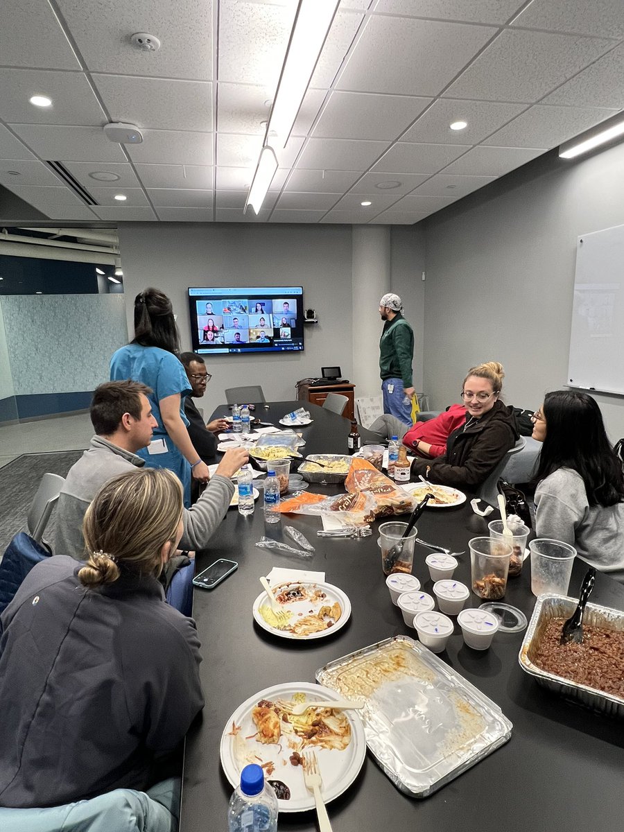 SLUGenSurg's tweet photo. Had a great night hosting virtual happy hour to kick off our interview season! Loved meeting this talented group of future surgeons 🤓 https://t.co/6a2C8qE7JG