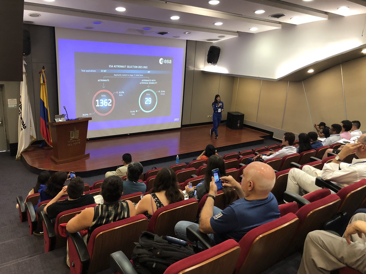 ieeeandeancounc's tweet photo. Hoy en Andescon 2022 se tuvo la presencia de la astronauta Giovanna Ramirez con el tema “AESS Talk” donde explicó su camino y experiencia como astronauta además de las ventajas del capítulo 👩🚀🚀 #IEEE #andescon2022 https://t.co/WEm5DjFtrf