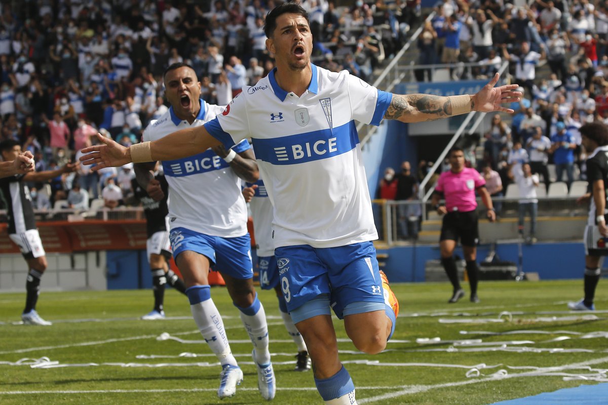 Cruzados's tweet photo. ¡Hola Fer! 👋 Se han acordado mucho de ti en esta red social 🤔

Pero lo entendemos. 8️⃣2️⃣ goles en 3️⃣ años, Trigoleador del #CampeonatoPlanVital 🏆 y goleador de #CopaChileEasy 2022 ✅, ¡cómo no acordarse! ⚪🔵

¡Grande, Toro! 🐂 ¡El número 1️⃣! https://t.co/CPetVNp5Bm