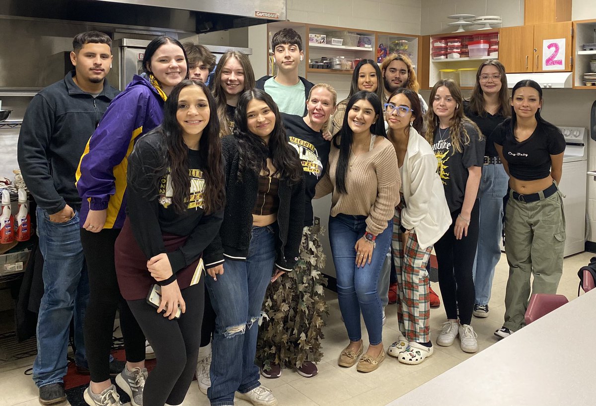 Thankful for these turkeys! #westnation #GID