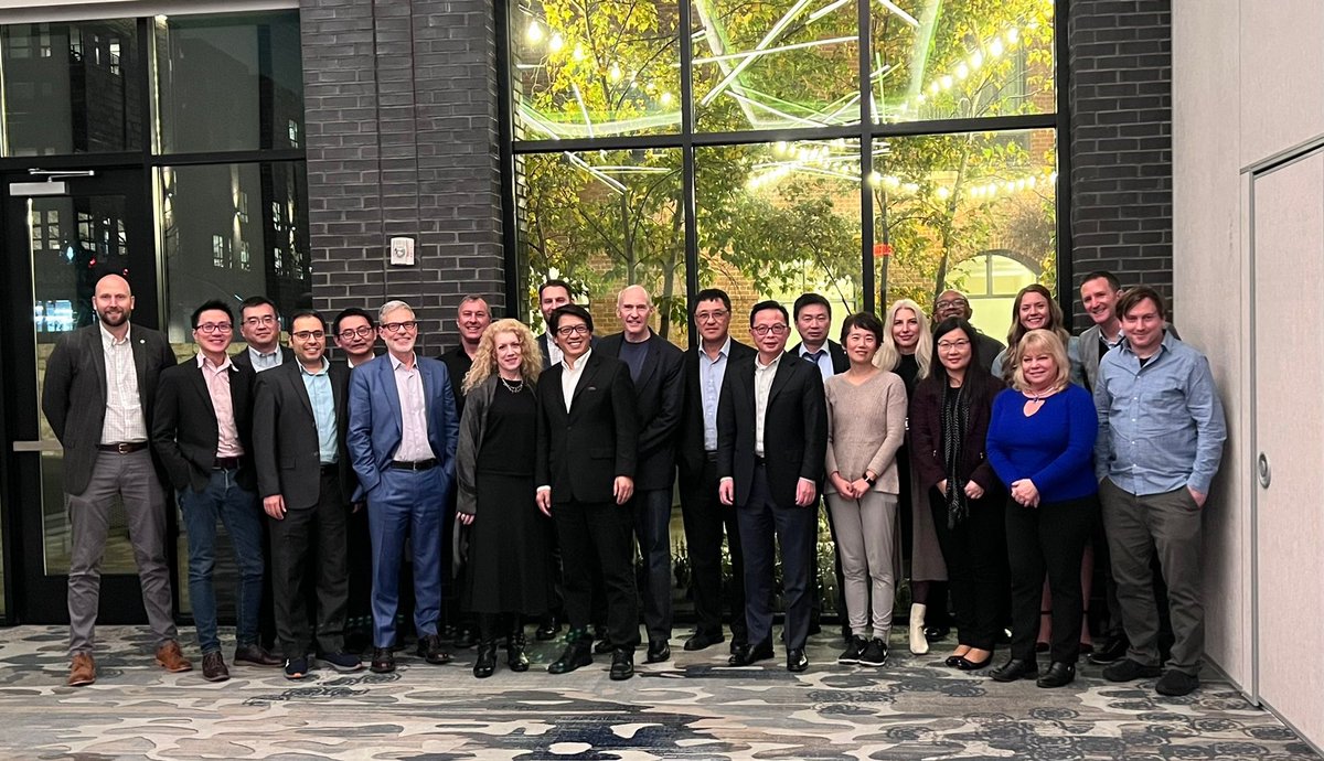 It was a great pleasure to meet my mentor Dr. Lieping Chen in <a href="/OhioStatePIIO/">Pelotonia Institute for Immuno-Oncology</a> 4th Annual IO Symposium! I am a big fan of his “TIME classification for human cancer” and so excited to hear the CD93 update. Also inspired by many other great talks from invited and home speakers!