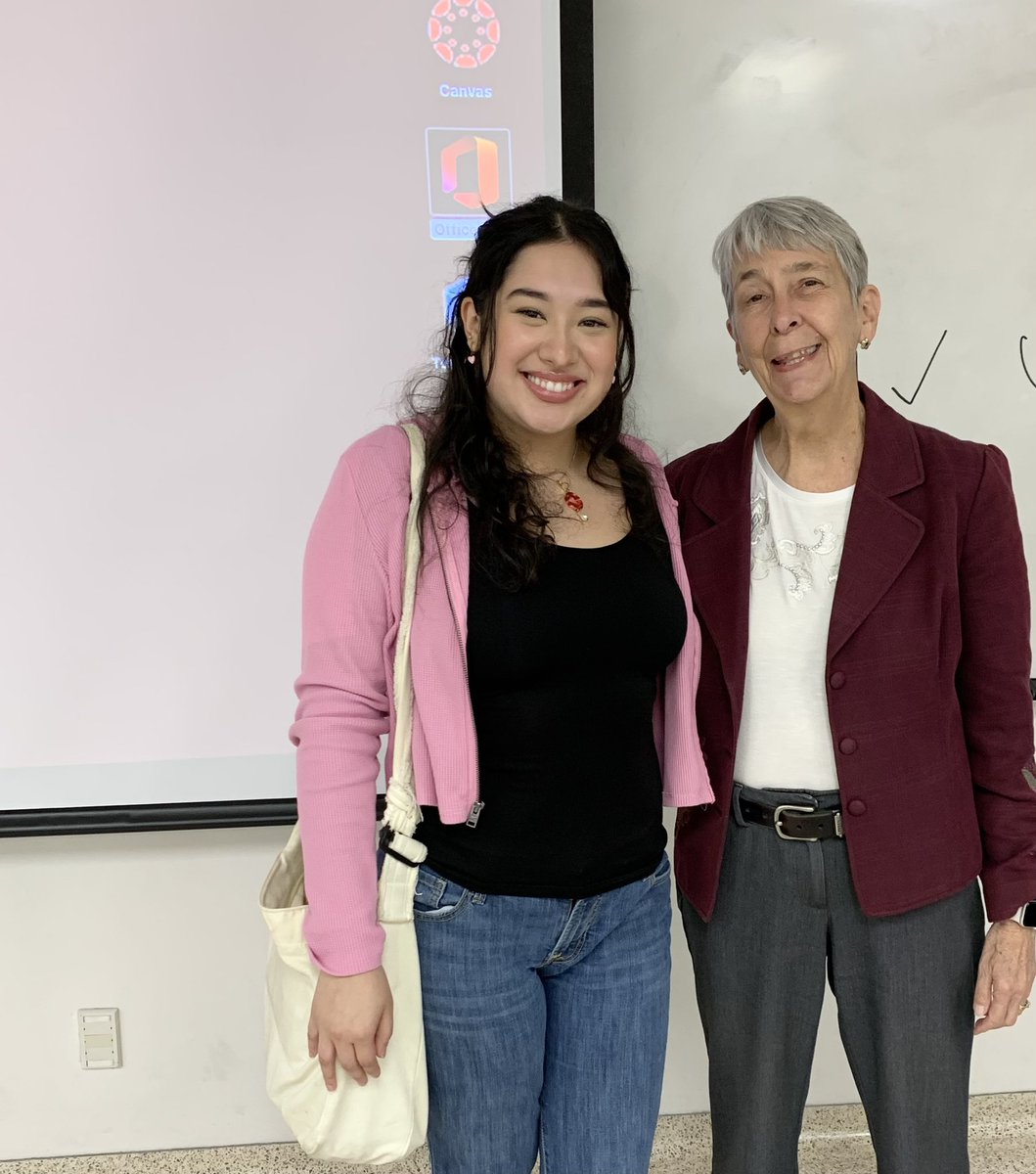texcroc's tweet photo. Congrats to #RDZLab undergrad Gisselle Lopez for participating in the COSE Aspiring Sophomores Participating in Research Experiences (ASPIRE) Program at #TXST and thanks to our amazing Dean Hailey and AD for Research Paula Williamson for their support! #LatinxPI #txst #txstbio https://t.co/qaELXqnY1p