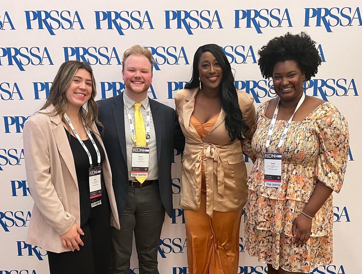 PRSAFoundation's tweet photo. Thank you for coming to ICON and stopping by our booth to find out about the resources that the PRSA Foundation provides to students! #PRSAICON2022 #PRSSAICON2022 #PRSAFoundation https://t.co/HQS9jjFW9R