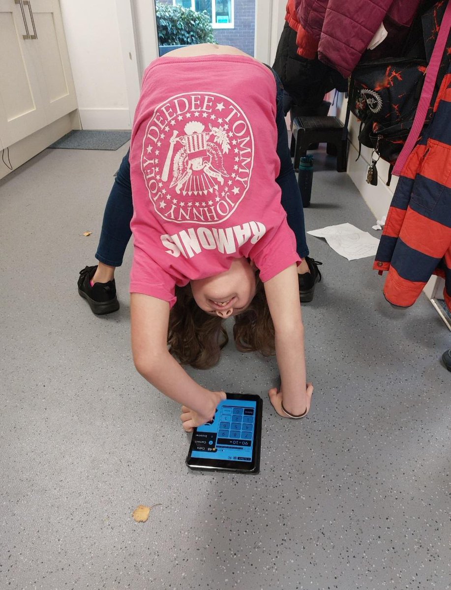 HoylandswainePS's tweet photo. Who say you canβt do todays TT Rockstars competition upside down whilst doing a crab? π€£ #HCATROCKS @hcacademytrust @MissDouglas__ https://t.co/VRFmx2GNIB