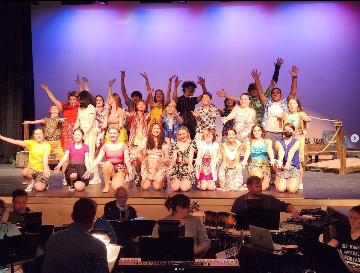 Tweet_DPS's tweet photo. Opening night of Once On This Island was a big success last night!🤩 🎬

Get tickets now in @dhsacts bio for tonight 11/18 and tomorrow 11/19 @ 7:30 pm. Danvers High School 🎭

#DHS #academytheater #DPS #danvers #play https://t.co/kqzVC1TqNn