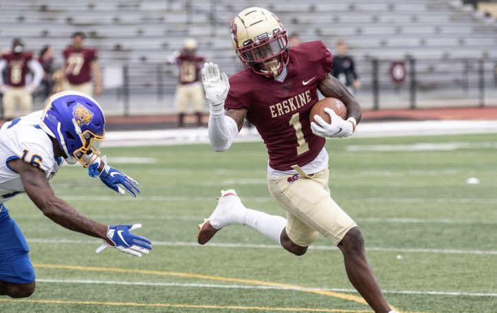 #AGTG Blessed to receive my first Offer from Erskine College <a href="/drewengels/">Drew Engels</a> <a href="/FleetFB/">Erskine Football</a> <a href="/CoachWhitlock/">Coach Dustin Whitlock™</a> <a href="/bradyack/">Brady Ackerman</a>