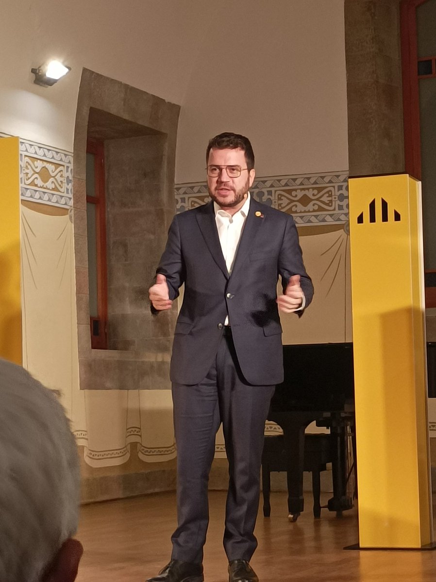 ERCVilanovadV's tweet image. Avui a l&apos;acte de presentació de la @NuriaMaynou a l&apos;alcaldia de Granollers #donaempoderada #donaamblideratge acompanyats del Honorable @perearagones i el Conseller @manelbalcells @ERCGranollers @ERCVallesOr