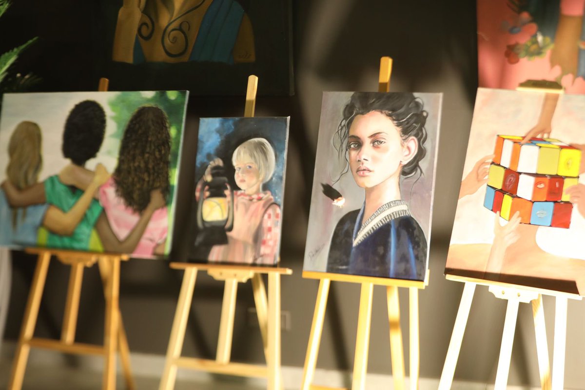 JsftYnb's tweet image. جانب من #معرض ( بالتسامح ترتقي الأمم ) المقام في تير جاليري و بالتعاون مع #جسفت_ينبع