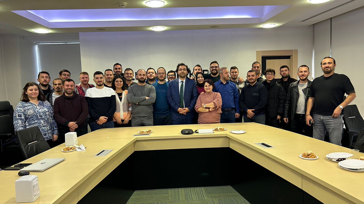 yziyademirci's tweet photo. Her #cbsgünü bizler için yeni milatlar demek.
Sevgi ve birliktelikle geçireceğimiz nice CBS günlerine... #cbsgünü2022
Every @gisday means new milestones for us.
Happy #gisday our colleagues and #gislovers
#gisday2022 #cbs #basarsoft #Esri https://t.co/MjWzKw5s1I