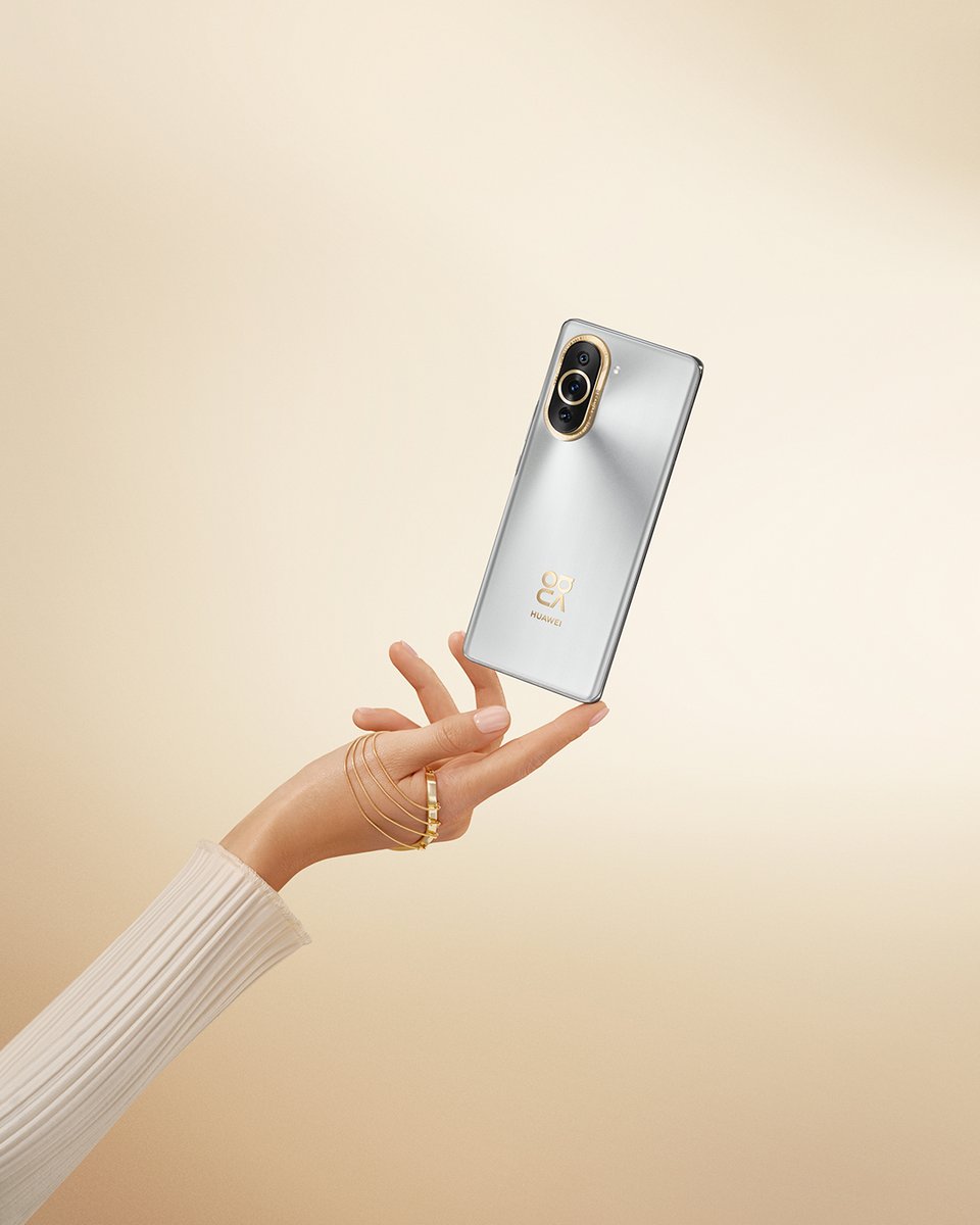 ¡HUAWEI nova 10 ahora disponible en <a href="/UruguayClaro/">Claro Uruguay</a> con 20% de descuento! ¿Te sacás selfies con frecuencia? El nuevo HUAWEI nova 10 cuenta con una cámara frontal gran angula de 60MP que capta retratos inigualables.
bit.ly/3Ahsopg
#HUAWEInova10 #nova10 #HaceloConHuawei