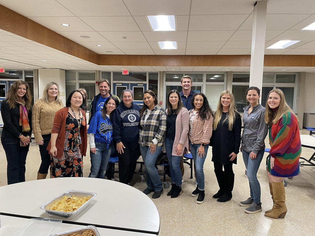 Julie Bilello (@mrsbilello_j) on Twitter photo EMS ENL Thanksgiving celebration was a huge success! Thank you to all of our volunteers for their time and donations. And a special thank you to Ms. Pelkonen & Ms. Chan for all of their hard work in putting together such a beautiful night <a href="/kim_pelkonen/">Kim Pelkonen</a> @ElwoodMiddle @Elwood_Super EMS ENL Thanksgiving celebration was a huge success! Thank you to all of our volunteers for their time and donations. And a special thank you to Ms. Pelkonen & Ms. Chan for all of their hard work in putting together such a beautiful night <a href="/kim_pelkonen/">Kim Pelkonen</a> @ElwoodMiddle @Elwood_Super