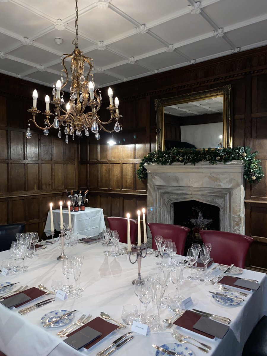 It was such a great experience to host <a href="/gusbourne/">Gusbourne</a> wine dinner tonight alongside  Anna Midcalf  at @EllenboroughPk 🥂🍷
Fantastic Sparkling Wines and Still Wines👌
And Great food from our Head Chef #food #experience #wine #winedinner #Gusbourne #restaurantmanager #sommelier