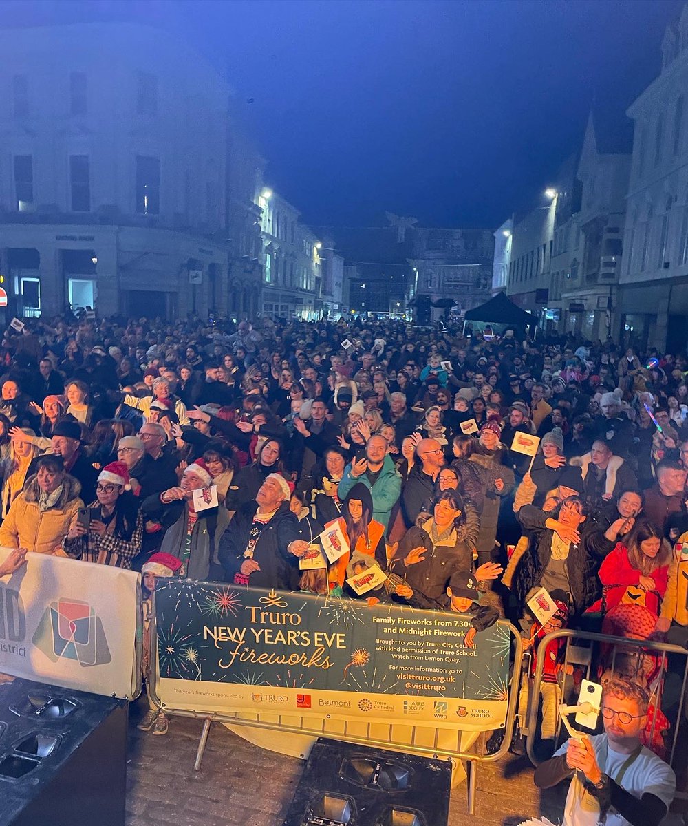 Lucy Start tweet media