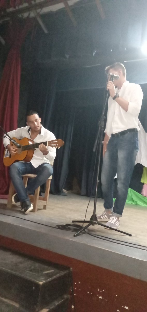 Teatro, Música, Danza, Artes Escénicas,Artes Plásticas, fueron algunas de las.manifestaciones presentadas por <a href="/FEUUJMO/">FEU-JMO</a> en su Festival de Artistas Aficionados