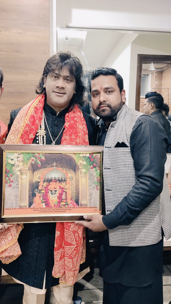 SahilMa00340166's tweet photo. INTERNATIONAL SINGER:JANAB HAMSAR HAYAT NIZAMI SUFI BROTHER JAGRAN AT JAMMU
@shaktiparihar_ @hansrajhansHRH @1mastersaleem @wadaliofficial @KamalaHarris @poonamguptabjp @TopologyInVeins @SarsBharti @Vansh_mahajan09 @premiumbusiness @GouravPargal @SonuSood @ashishbjpjnk @JandKTourism https://t.co/b5BGYs95Md