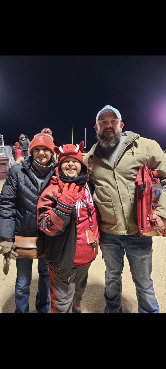 Bpking's tweet photo. @CanaanSandy showing Valley View some love. 🐗 https://t.co/4JHlIFrCA1