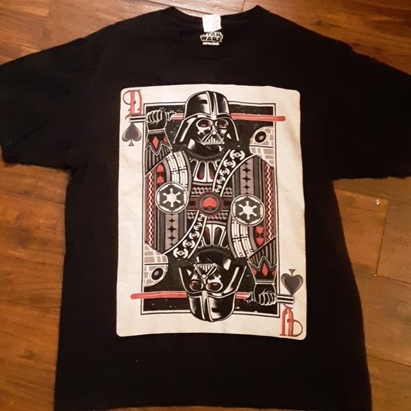 TopiaTosh's tweet photo. So good I had to share! Check out all the items I'm loving on @Poshmarkapp #poshmark #fashion #style #shopmycloset #isaora #starwars: https://t.co/knMNwzPCTM https://t.co/MTeect1alS