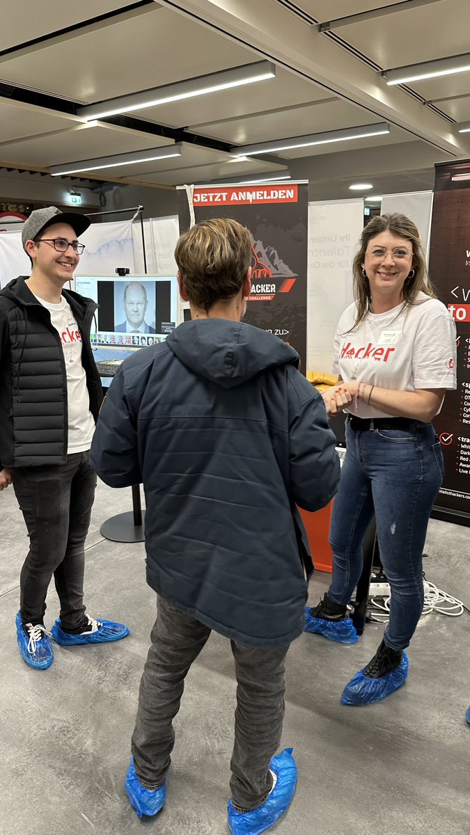 wlhackers's tweet photo. Wir durften am vergangenen Mittwoch bei der Bamberger Startup Night dabei sein. Hier konnten wir viele tolle Aussteller und Gäste kennenlernen.

Vielen Dank für die aufschlussreichen und interessanten Gespräche!

#Bamberg #StartupNight https://t.co/i5c0oXM5VD