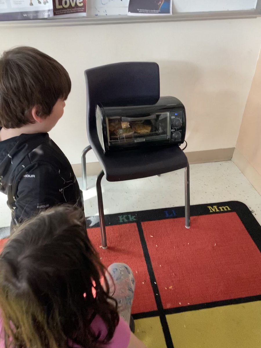 Katie Mott tweet media