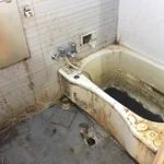 お風呂掃除のビフォーアフターがすごい!ここまで汚すのもすごいｗ