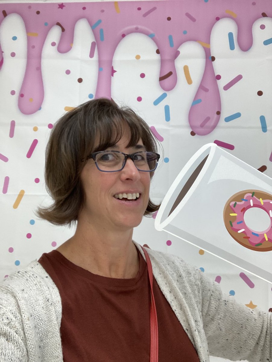 LightUpLiteracy's tweet image. Getting fired up about presenting in this amazing space at #IgKnight22 ##KanelandRunsOnDunkin ⁦@laurargarland⁩