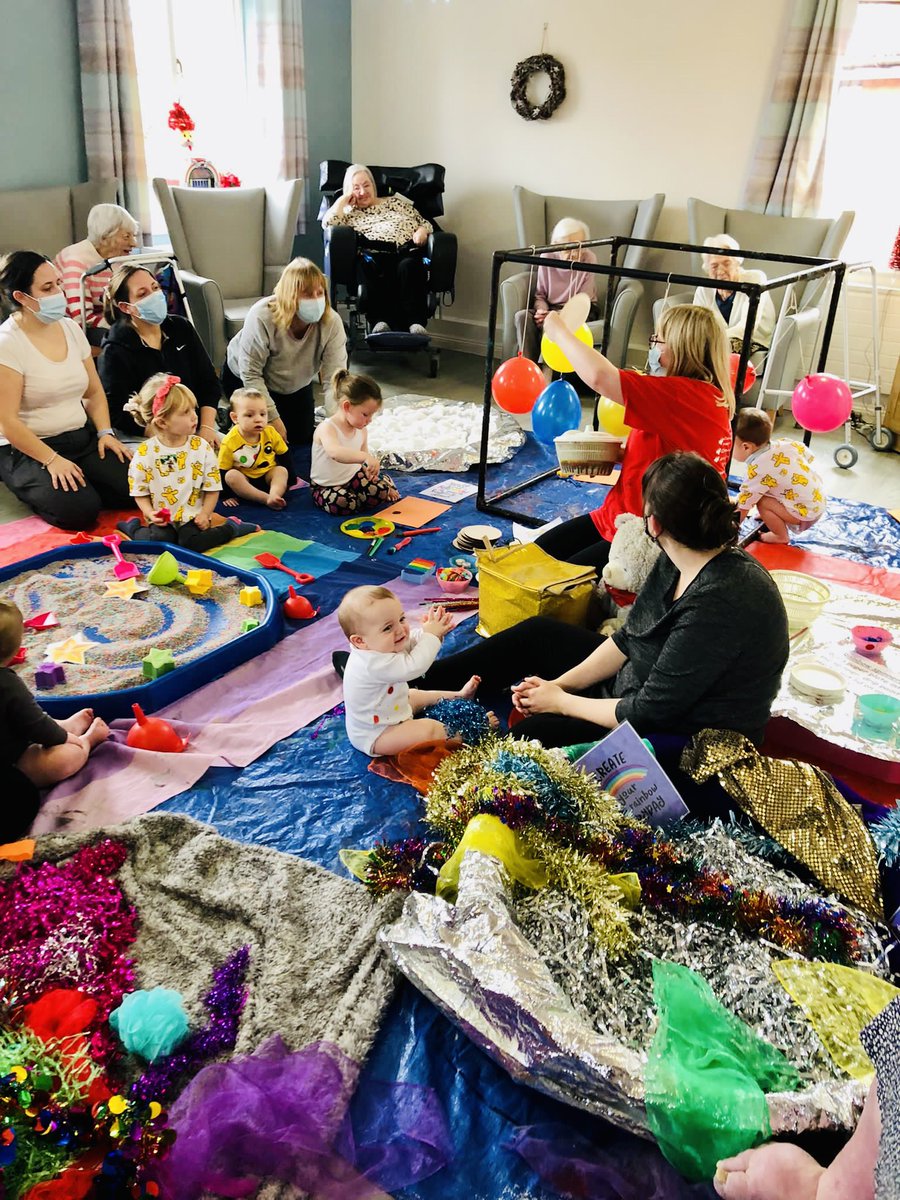 akaricare's tweet photo. We have had the best day ever with #ARTventurers joining us for the first #RedBrickHouse 𝐈𝐧𝐭𝐞𝐫𝐠𝐞𝐧𝐞𝐫𝐚𝐭𝐢𝐨𝐧𝐚𝐥 art session 🎨 everyone had an amazing day with the first ‘feel good’ event of many ✨ #redbrickhouse #community #activities #akaricare https://t.co/m8YNGJHREv