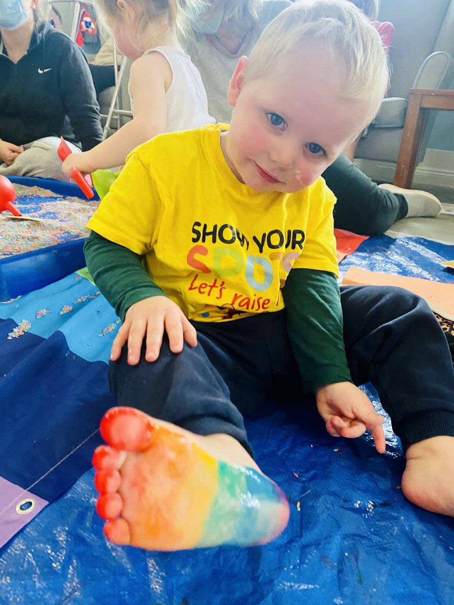 akaricare's tweet photo. We have had the best day ever with #ARTventurers joining us for the first #RedBrickHouse 𝐈𝐧𝐭𝐞𝐫𝐠𝐞𝐧𝐞𝐫𝐚𝐭𝐢𝐨𝐧𝐚𝐥 art session 🎨 everyone had an amazing day with the first ‘feel good’ event of many ✨ #redbrickhouse #community #activities #akaricare https://t.co/m8YNGJHREv