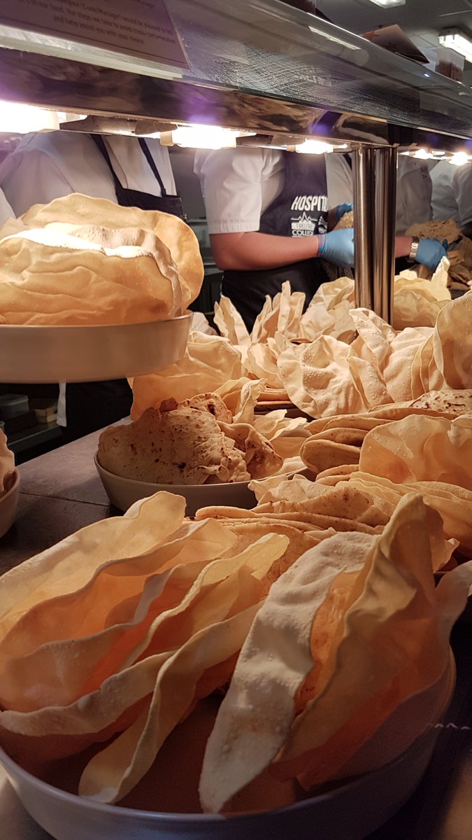Truro_Penwith's tweet photo. The Awards are set to begin, and the atmosphere is buzzing with excitement. Guests have been treated to a mouth-watering menu of locally-sourced produce, created, prepared and served by students and staff from Truro &amp; Penwith Hospitality! @cheftonytruro @PenwithSenara #CornApp22 https://t.co/IBV6E9slML