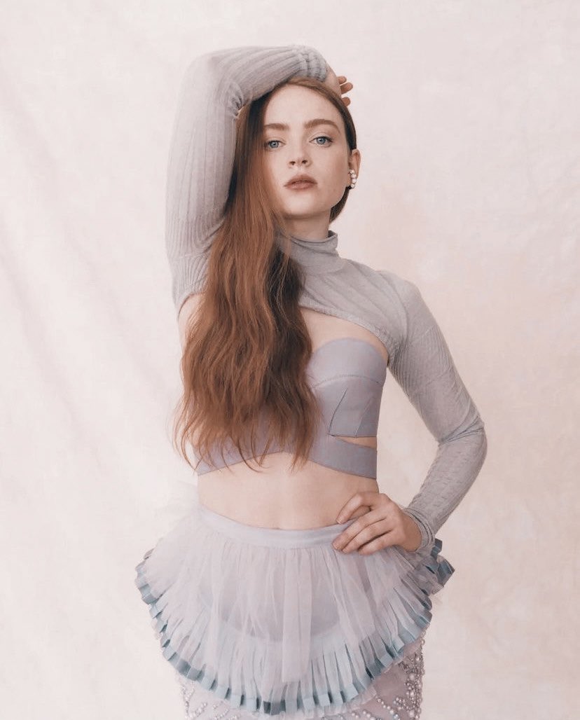 ⠀ ⠀ ⠀ ⠀ ⠀ ⠀ ⠀ ⠀ ⠀ ⠀ ⠀ ⠀ ⠀ ⠀ ⠀ ⠀ ⠀ ⠀ ⠀ ⠀ ⠀ ⠀ 
⠀ ⠀ ⠀ ⠀ ⠀ ⠀ ⠀𝑝𝑜𝑠𝑒⠀ ⠀ ⠀ ⠀ ⠀ ⠀ ⠀ ⠀ ⠀ ⠀ ⠀ ⠀ ⠀ ⠀ ⠀ ⠀ ⠀ ⠀ ⠀ ⠀ ⠀ ⠀ ⠀ ⠀ ⠀ ⠀ ⠀ ⠀ ⠀ ⠀ ⠀ ⠀ ⠀ ⠀ ⠀ ⠀ ⠀ ⠀ ⠀ ⠀ ⠀ ⠀ ⠀ ⠀