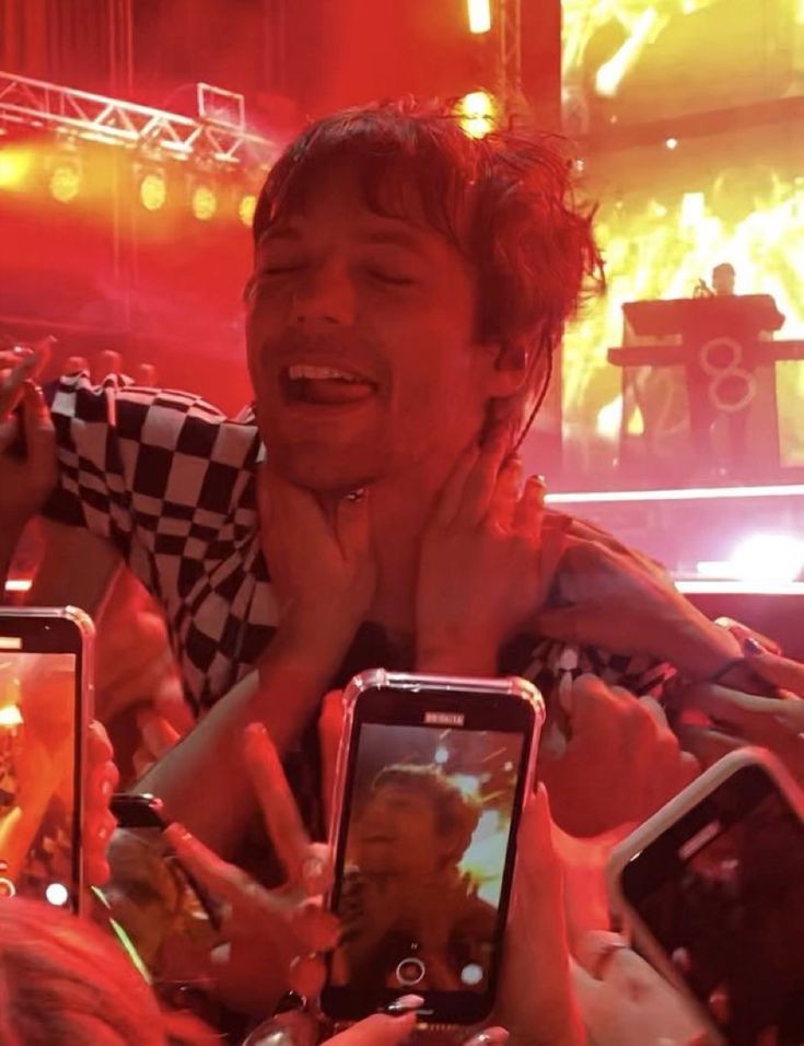 iarix02's tweet photo. same energy https://t.co/IoLUZay0i6
