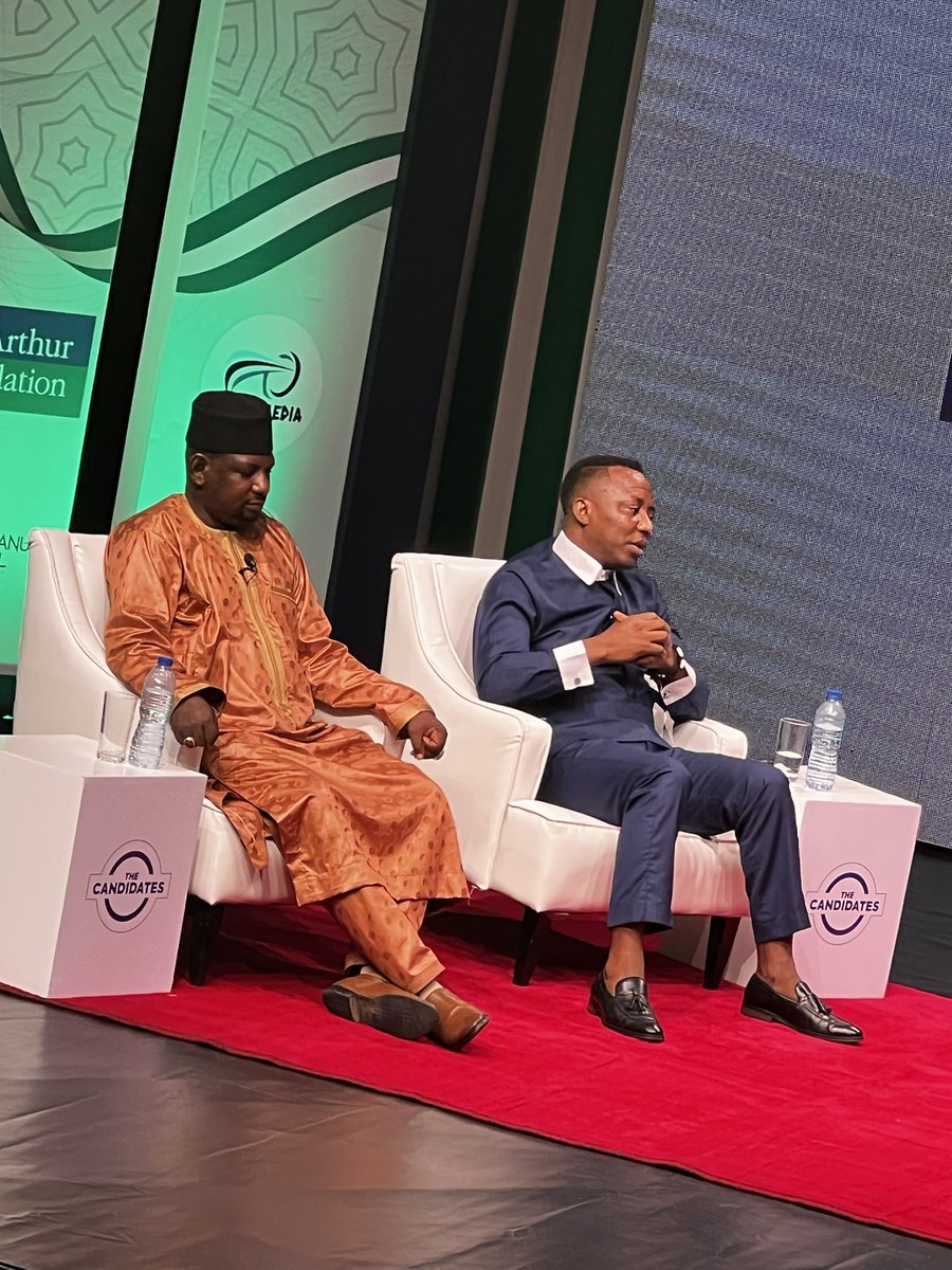 YouthRisingNG's tweet image. YeleSowore On #EndAsuuStrikeNow: 
“If you want to cut the salaries of those not working, you should start with the President @MBuhari because he barely works~~ Omoyele Sowore on the #TheCandidates with @KadariaAhmed  #WeCantContinueLikeThis