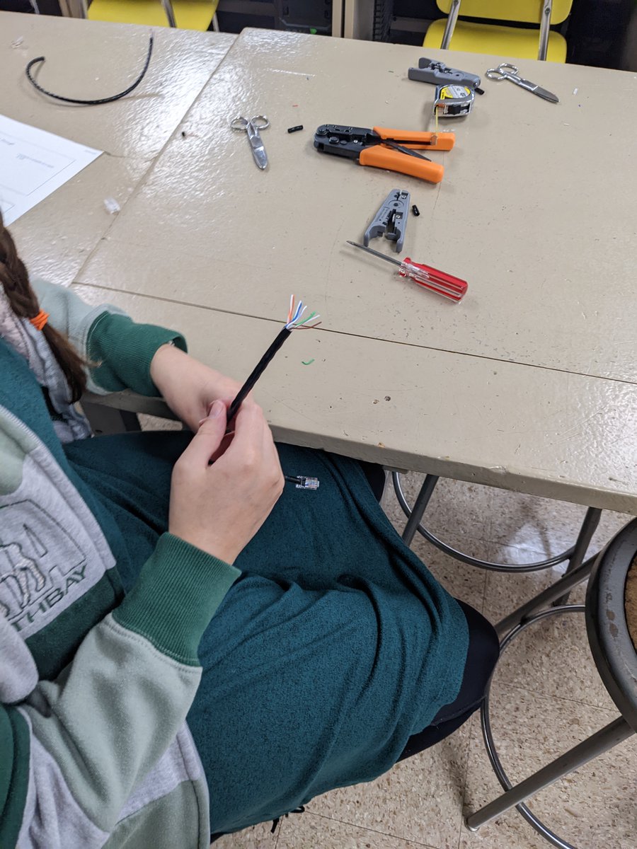 GTC_CIT's tweet photo. AM Computer Science Foundations students building CAT6 patch cables.  They did an excellent job! https://t.co/ujuCiiURIe