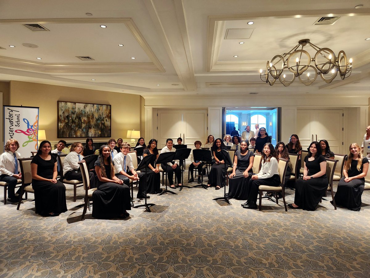 essicello's tweet photo. TCS Chamber Ensemble  performing @TeamWorkUSA1 Fundraising concert. These students make me proud every single day! @SchuemannTCS @Clevemaloon @pbcsd https://t.co/JiB8UjQZNP