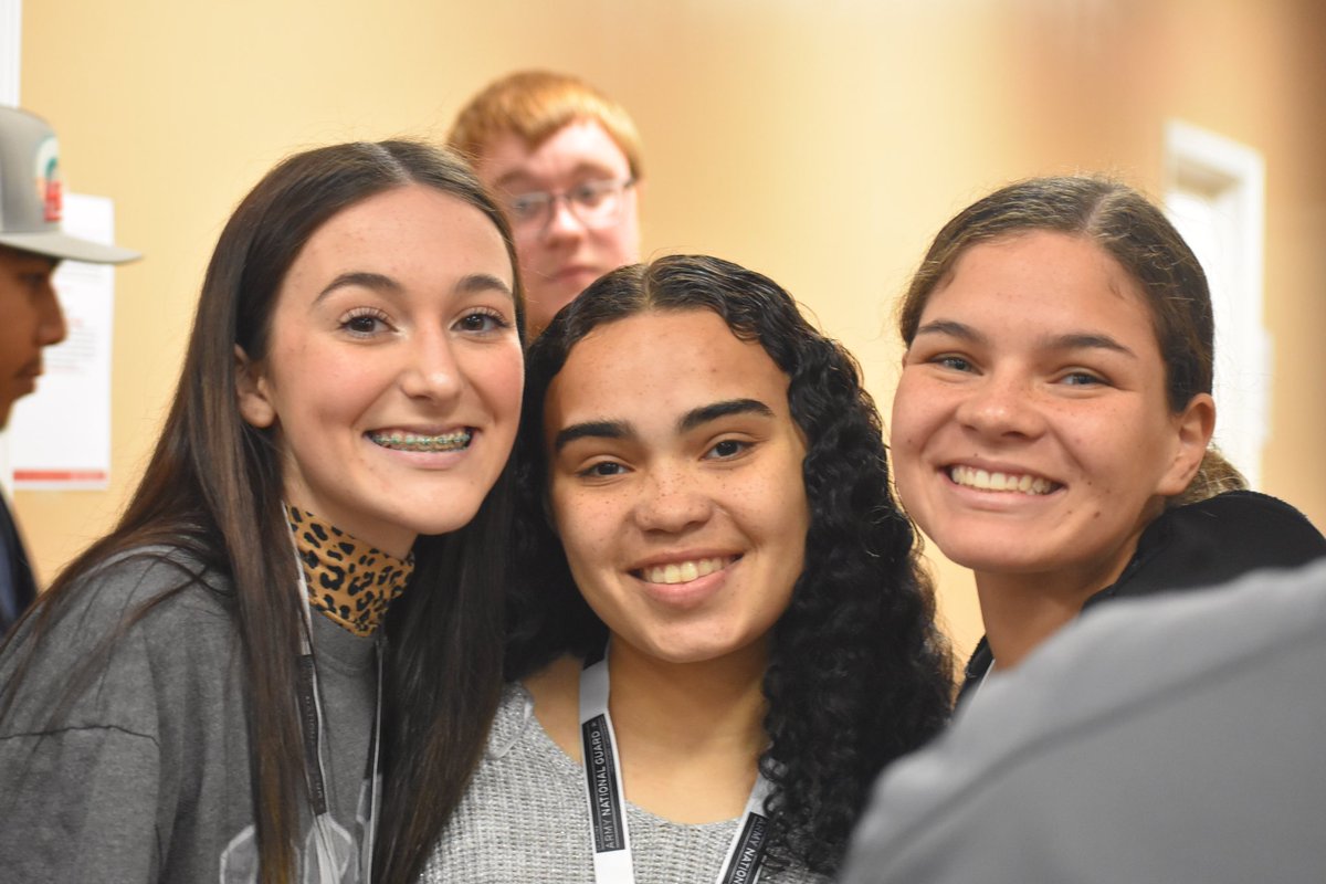 Dewey High School tweet media