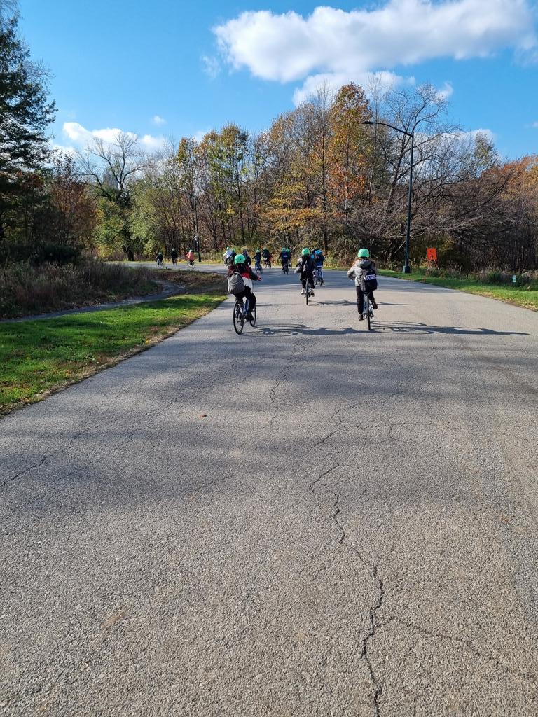Some of us went cycling around Central Park which was a great workout with beautiful scenery, but fighting the hills to get home was hard work! 😝
