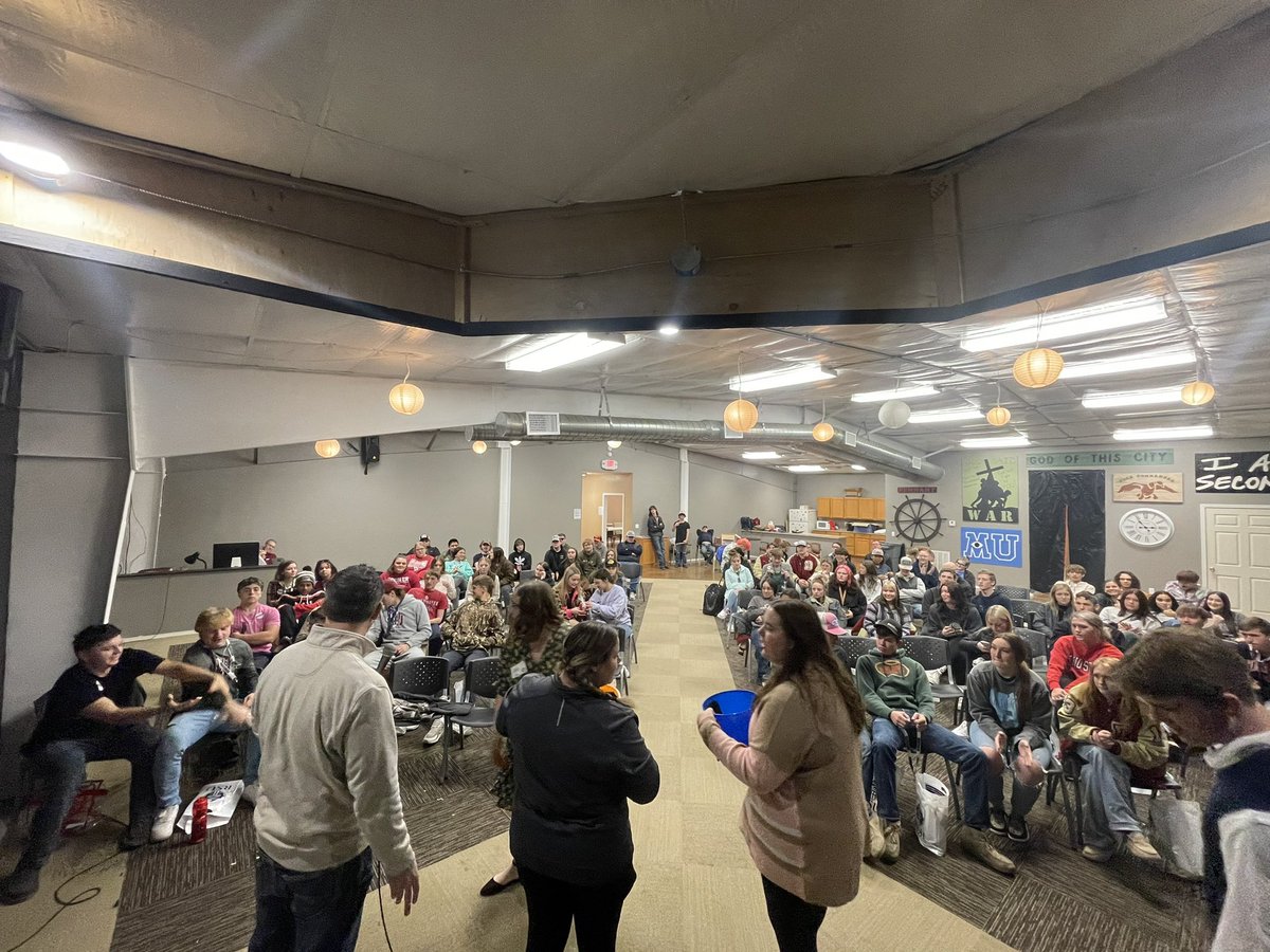 Dewey High School tweet media